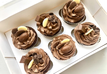 How to Make Beautifully Decorated Cupcakes