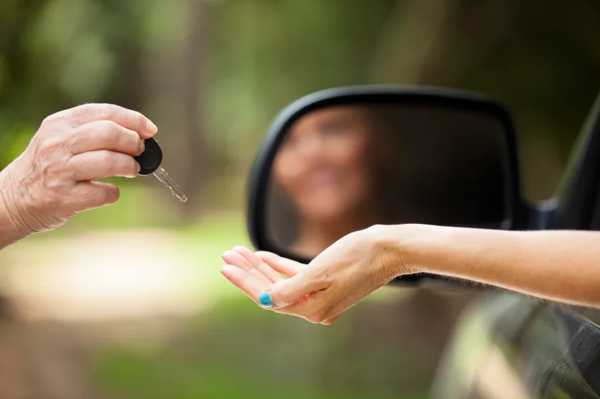 How To Lower Your Car Insurance Premium Without Losing Coverage